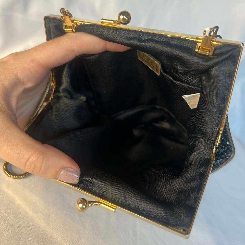 Vintage Carla Marchi Black Beaded Snap Shell Crossbody - Picture 5 of 9